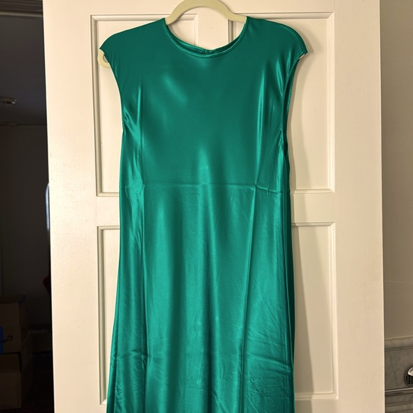 Banana Republic Bias-Cut Satin Midi Dress - Picture 11 of 13